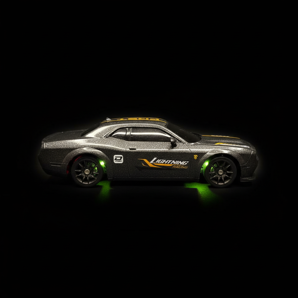Dodge Challenger SRT Hellcat Redeye RC Drift Car – Side profile green LED